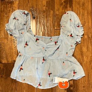 Cider Light Blue Floral Crop Top